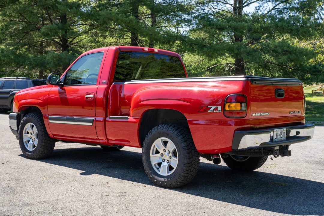 2005 Chevrolet Silverado 1st Gen - Image 4 of 31