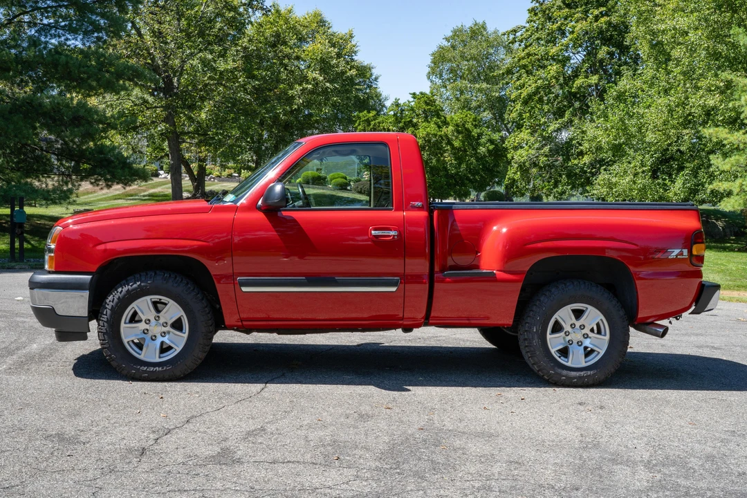 2005 Chevrolet Silverado 1st Gen - Image 9 of 31