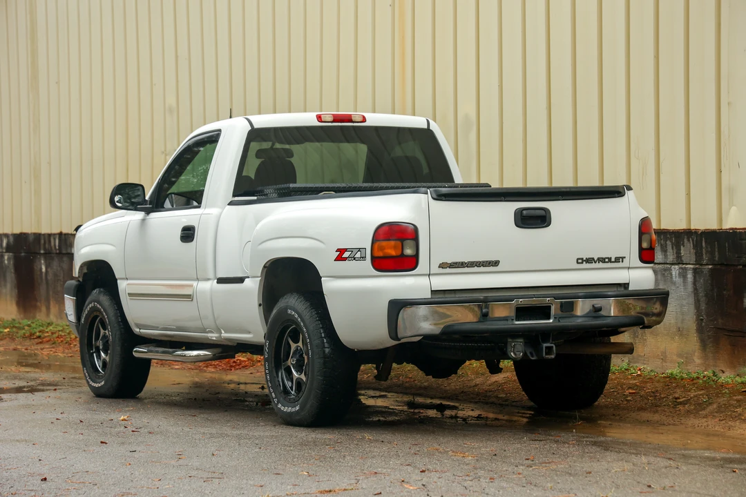 2005 Chevrolet Silverado 1st Gen - Image 11 of 31