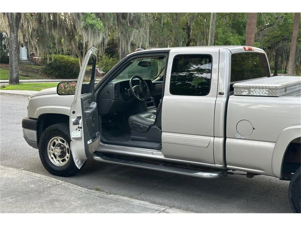 2005 Chevrolet Silverado 1st Gen - Image 21 of 31