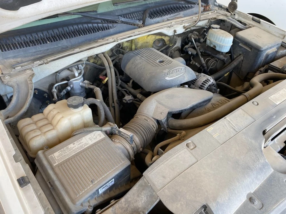 2005 Chevrolet Silverado Heavy Duty 1st Gen - Image 13 of 20
