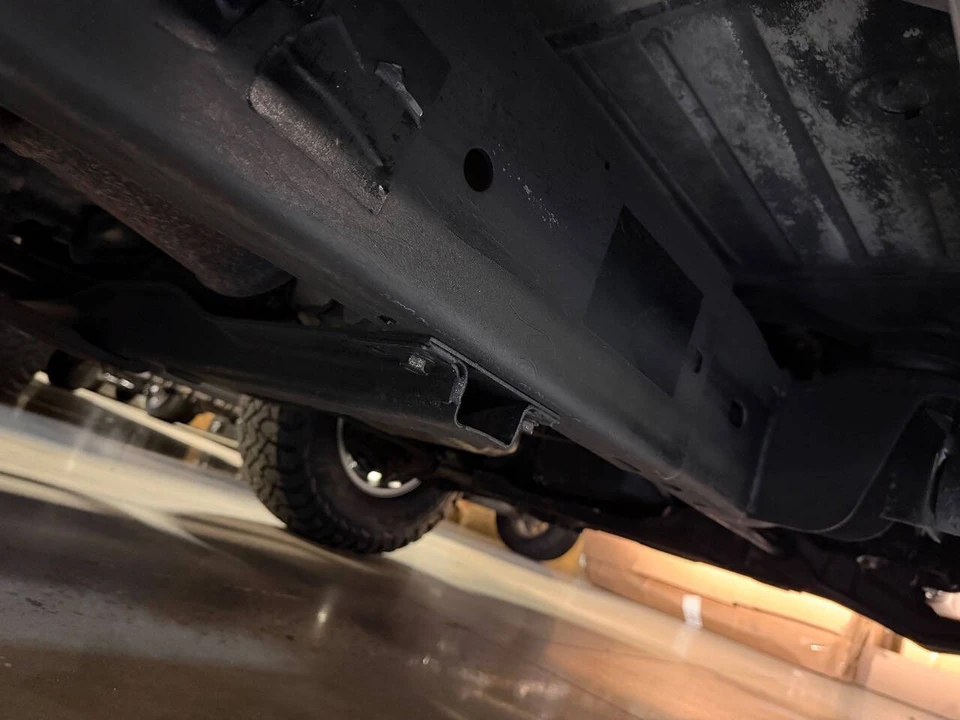 2005 Chevrolet Silverado Heavy Duty 1st Gen - Image 19 of 21