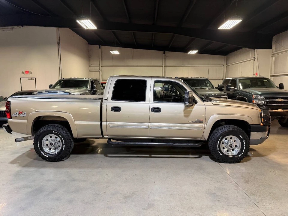 2005 Chevrolet Silverado Heavy Duty 1st Gen - Image 4 of 21