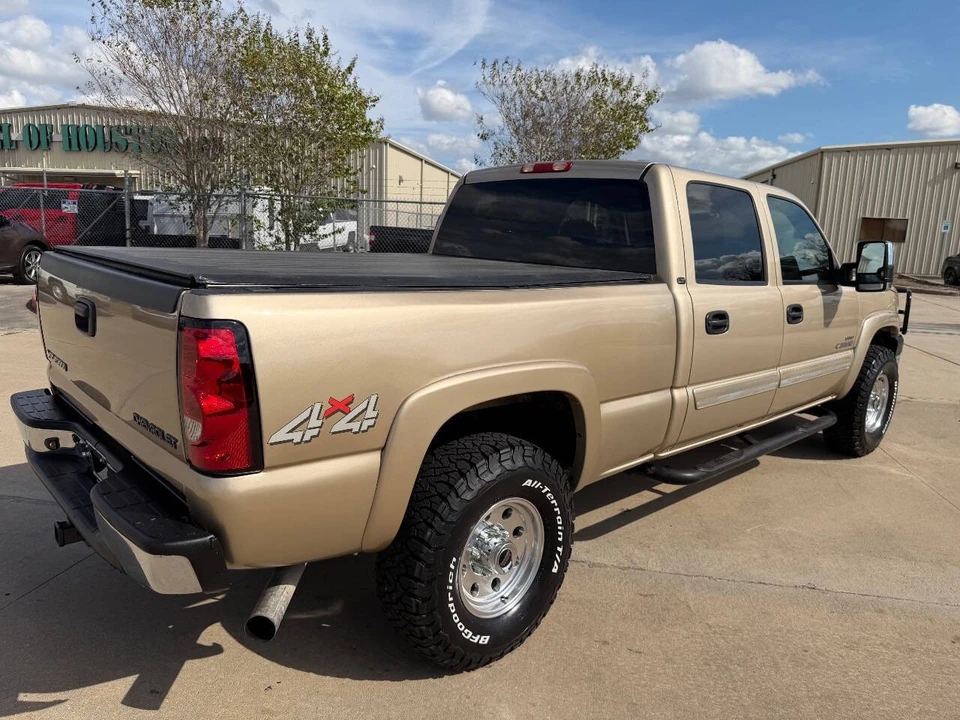 2005 Chevrolet Silverado Heavy Duty 1st Gen - Image 14 of 21