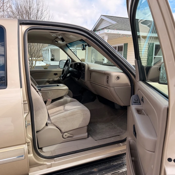 2005 Chevrolet Silverado 1st Gen - Image 16 of 21