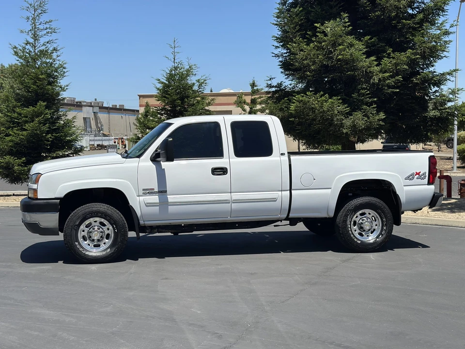 2005 Chevrolet Silverado Heavy Duty 1st Gen - Image 7 of 31