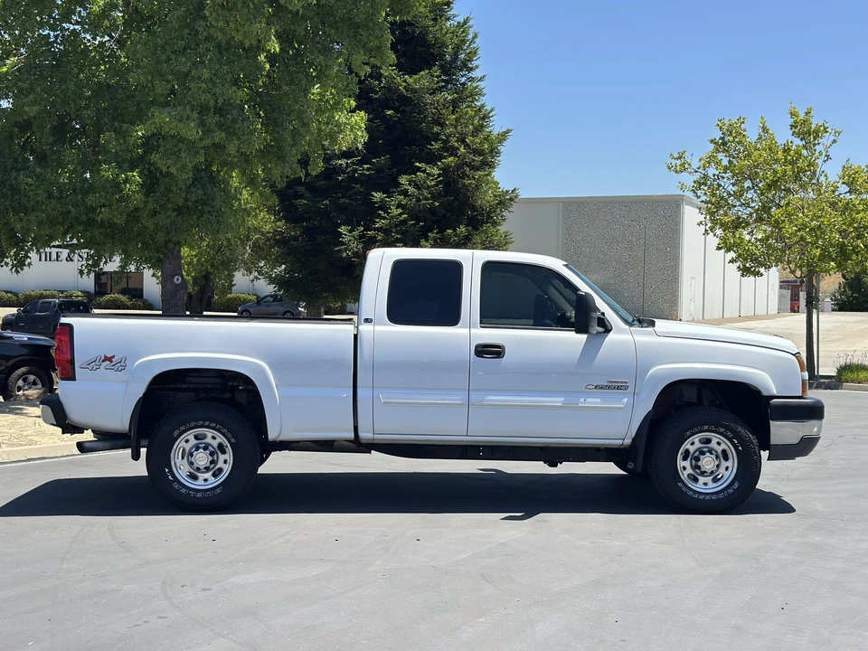 2005 Chevrolet Silverado Heavy Duty 1st Gen - Image 27 of 31