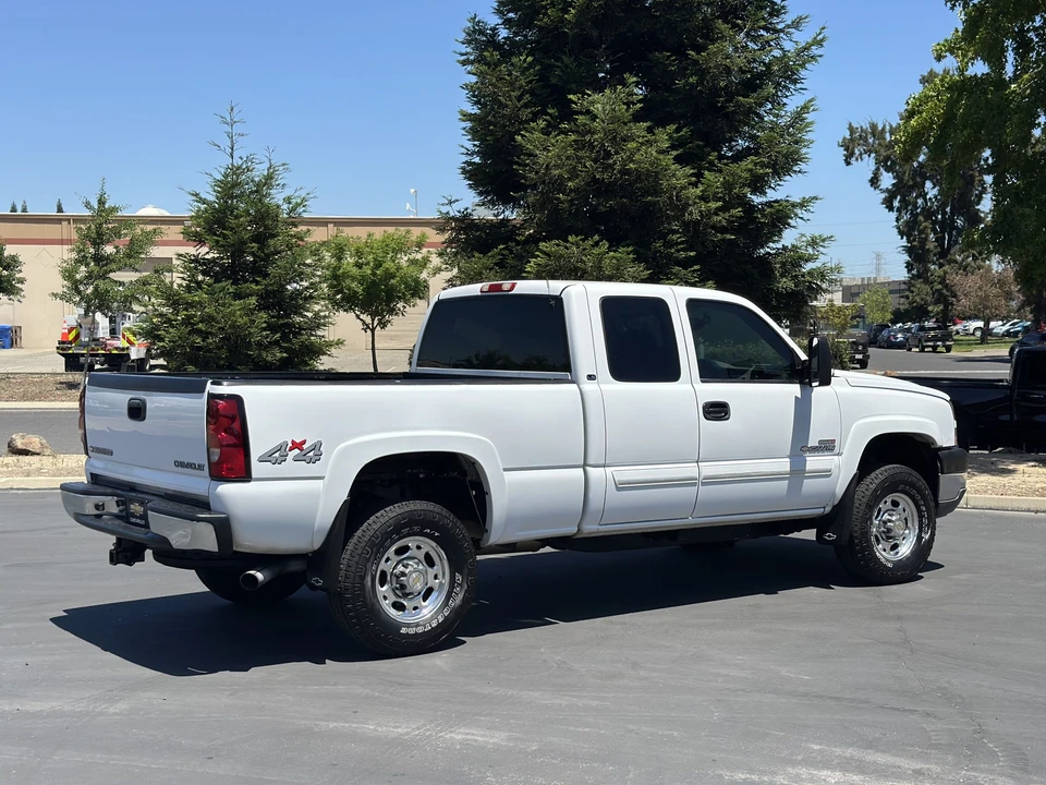 2005 Chevrolet Silverado Heavy Duty 1st Gen - Image 25 of 31