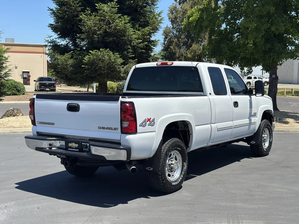 2005 Chevrolet Silverado Heavy Duty 1st Gen - Image 23 of 31
