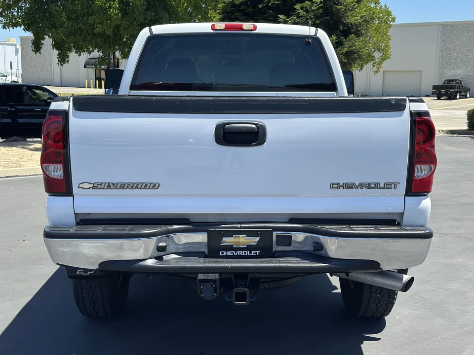 2005 Chevrolet Silverado Heavy Duty 1st Gen - Image 19 of 31