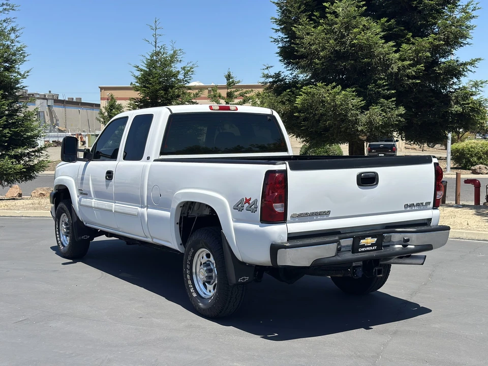 2005 Chevrolet Silverado Heavy Duty 1st Gen - Image 15 of 31