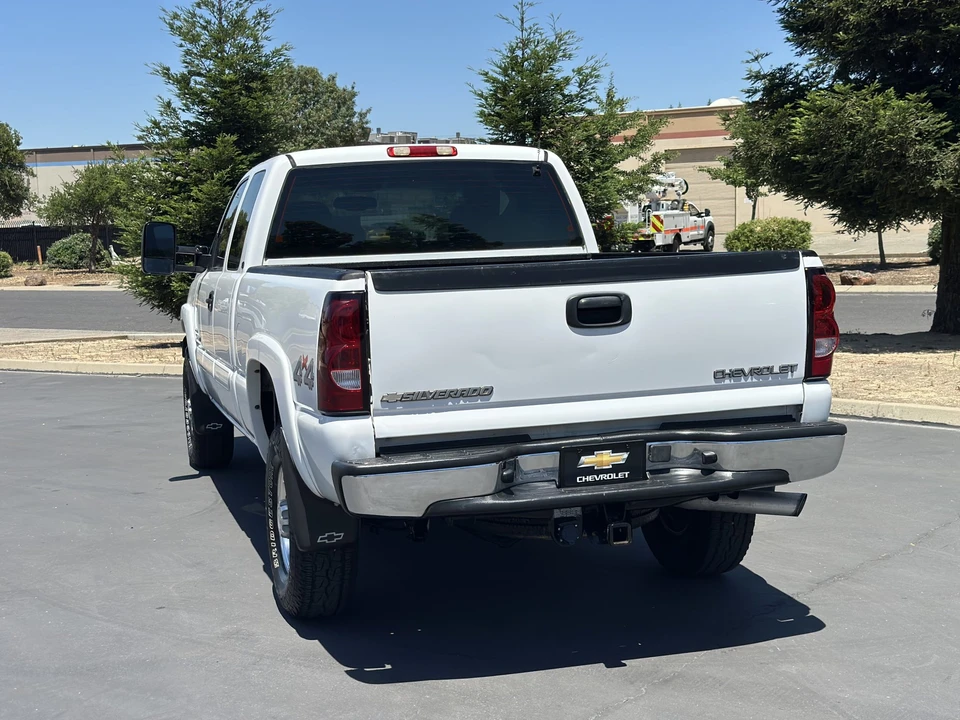 2005 Chevrolet Silverado Heavy Duty 1st Gen - Image 17 of 31