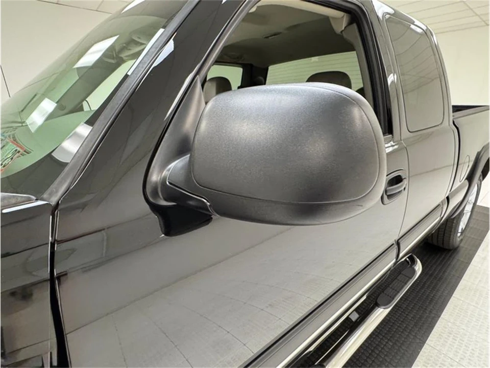 2005 Chevrolet Silverado 1st Gen - Image 14 of 31