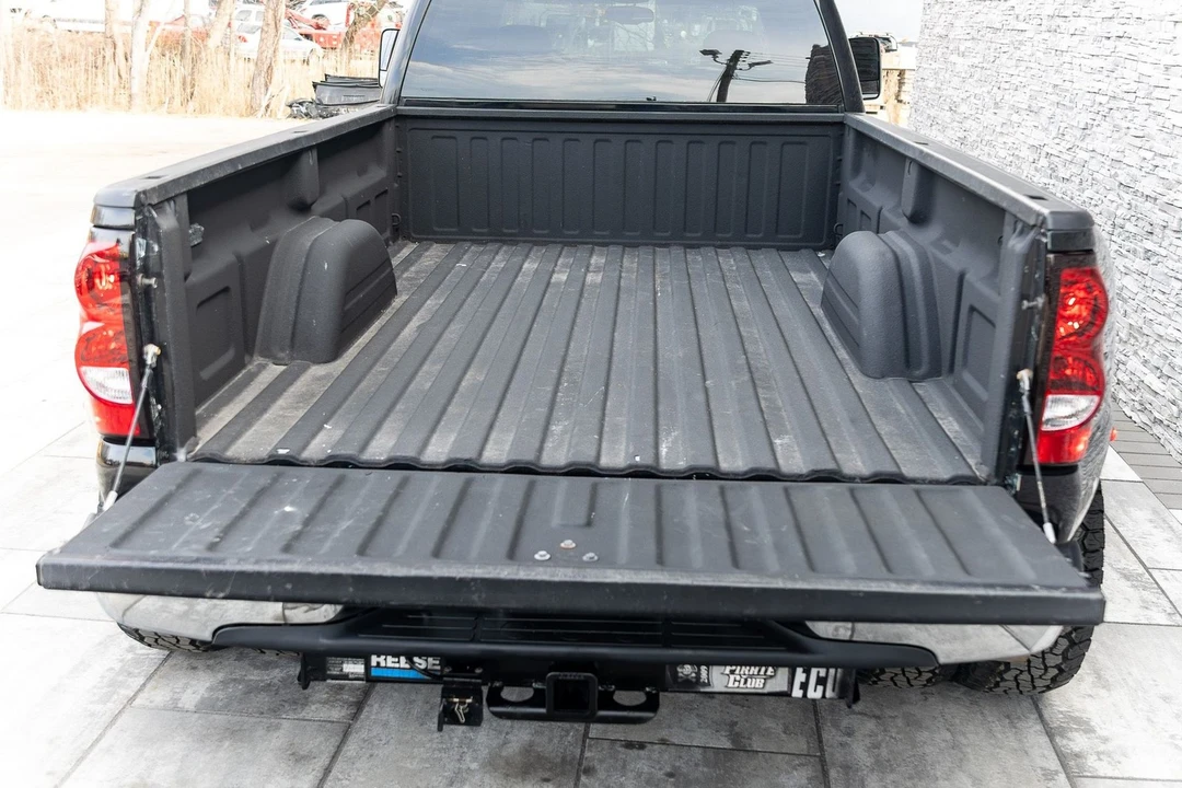 2005 Chevrolet Silverado Heavy Duty 1st Gen - Image 20 of 21