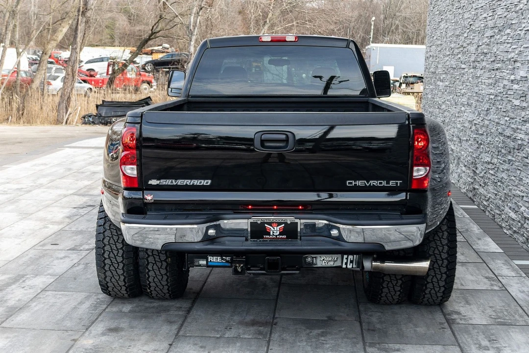 2005 Chevrolet Silverado Heavy Duty 1st Gen - Image 19 of 21