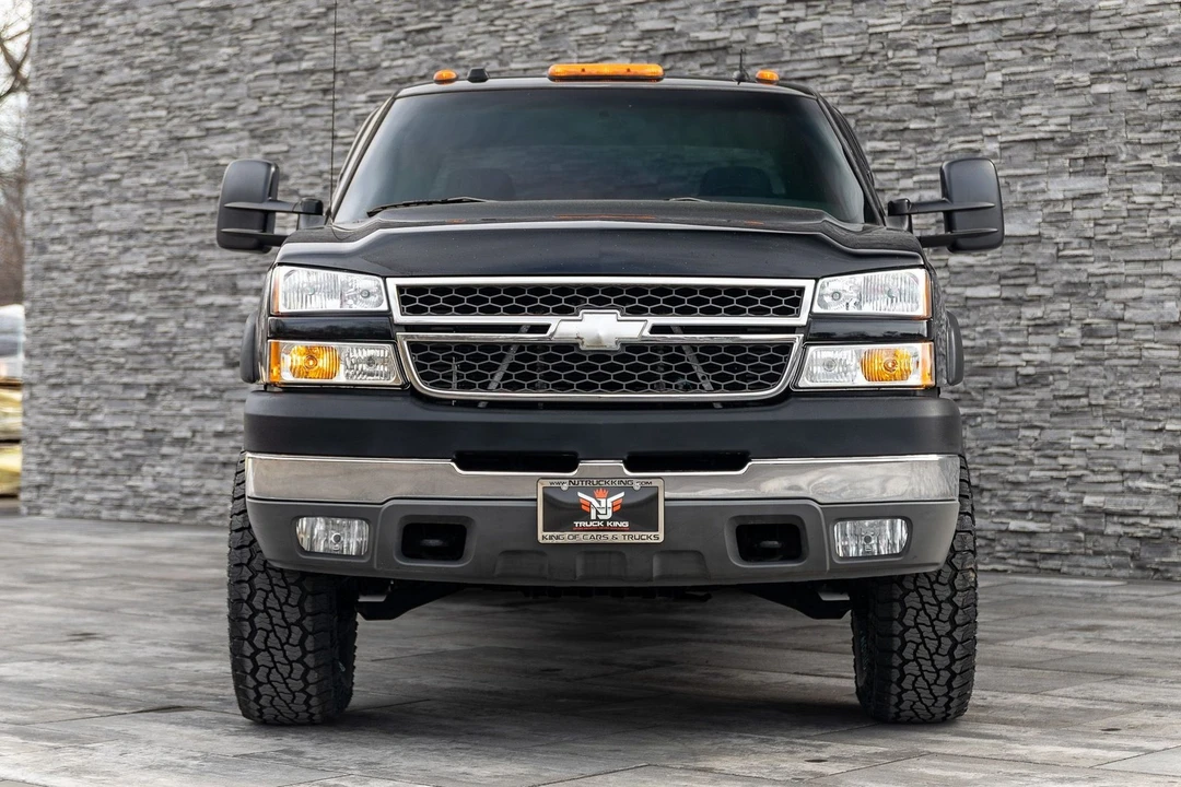 2005 Chevrolet Silverado Heavy Duty 1st Gen - Image 7 of 21