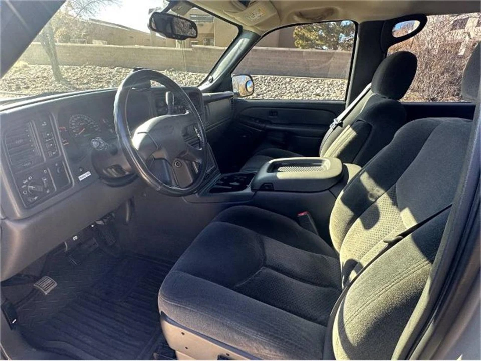 2005 Chevrolet Silverado 1st Gen - Image 5 of 13