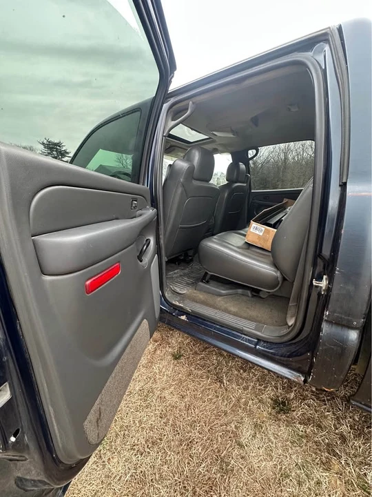 2005 Chevrolet Silverado 1st Gen - Image 9 of 14