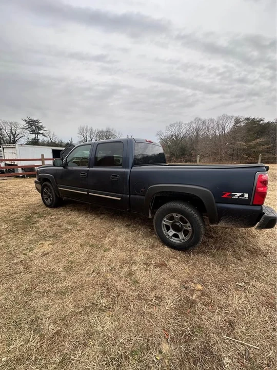 2005 Chevrolet Silverado 1st Gen - Image 5 of 14