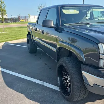 2005 Chevrolet Silverado (Classic) 1500 Crew Cab