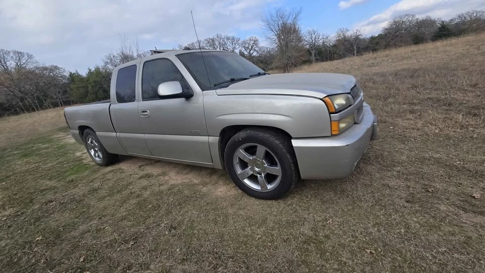 2005 Chevrolet Silverado 1st Gen - Image 2 of 12