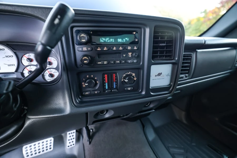 2005 Chevrolet Silverado 1st Gen - Image 27 of 31