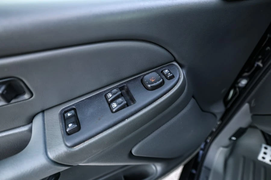 2005 Chevrolet Silverado 1st Gen - Image 25 of 31