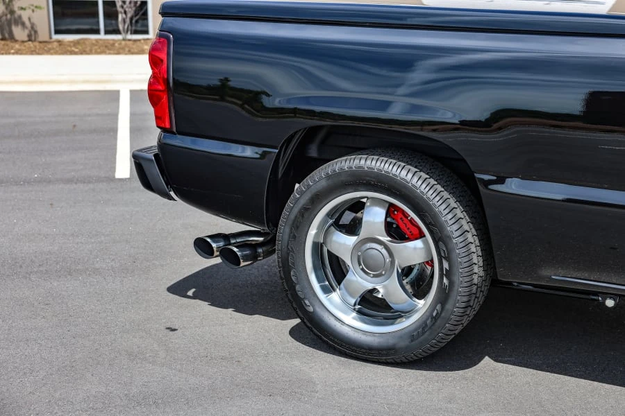 2005 Chevrolet Silverado 1st Gen - Image 17 of 31