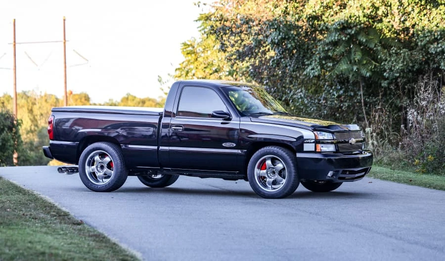 2005 Chevrolet Silverado 1st Gen - Image 2 of 31