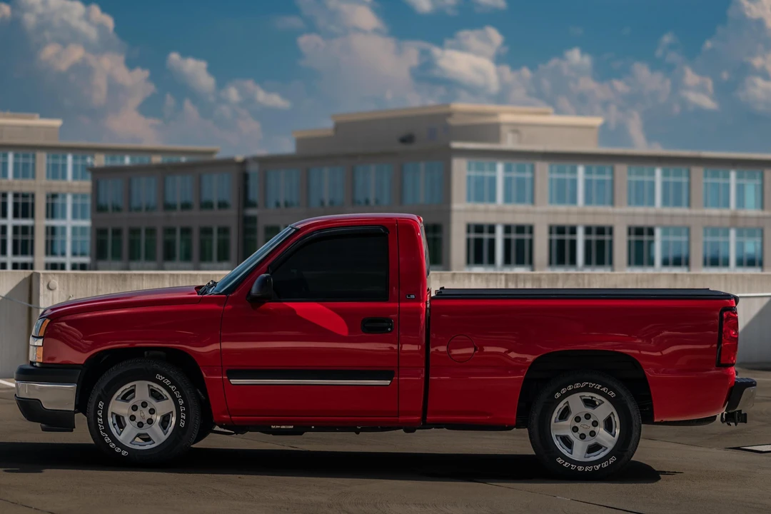 2005 Chevrolet Silverado 1st Gen - Image 3 of 31