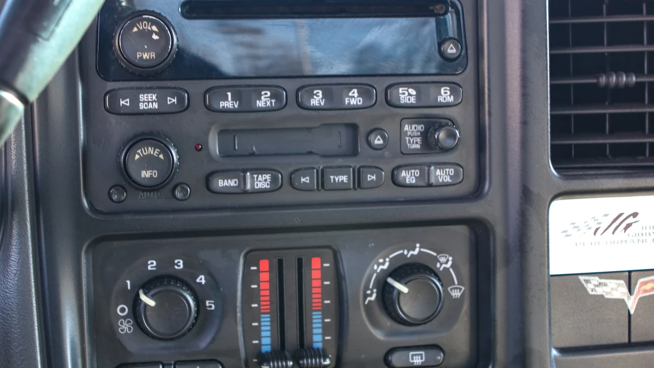 2005 Chevrolet Silverado 1st Gen - Image 26 of 31