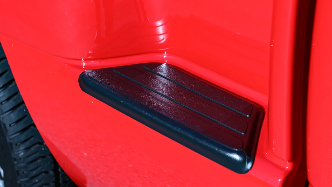 2005 Chevrolet Silverado 1st Gen - Image 11 of 31