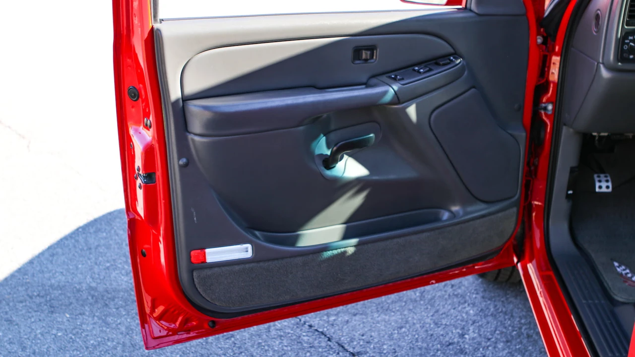 2005 Chevrolet Silverado 1st Gen - Image 28 of 31
