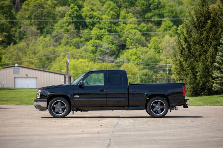 2005 Chevrolet Silverado 1st Gen - Image 2 of 29