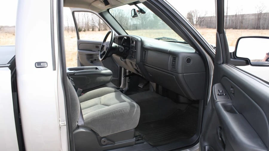 2005 Chevrolet Silverado 1st Gen - Image 6 of 17