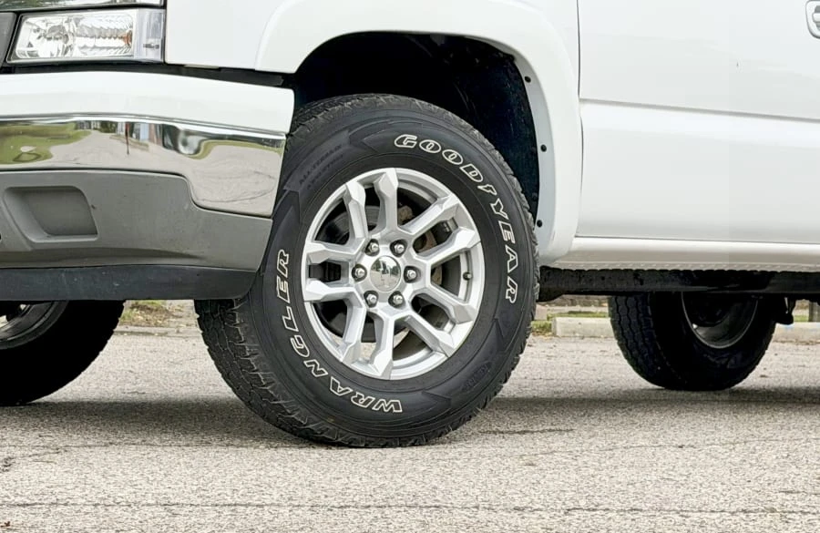 2005 Chevrolet Silverado 1st Gen - Image 10 of 24