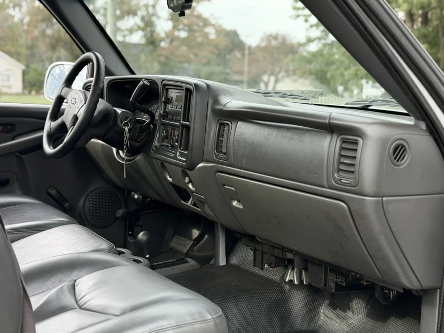 2005 Chevrolet Silverado 1st Gen - Image 17 of 24