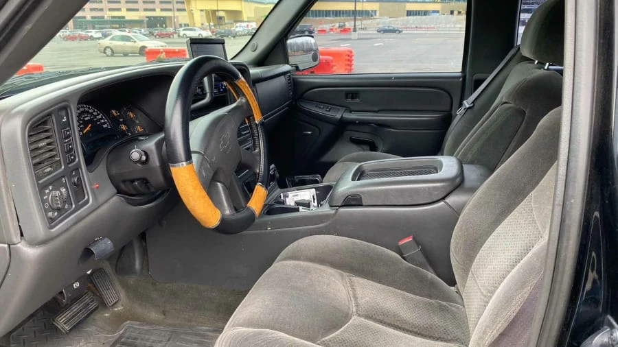 2005 Chevrolet Silverado 1st Gen - Image 6 of 16