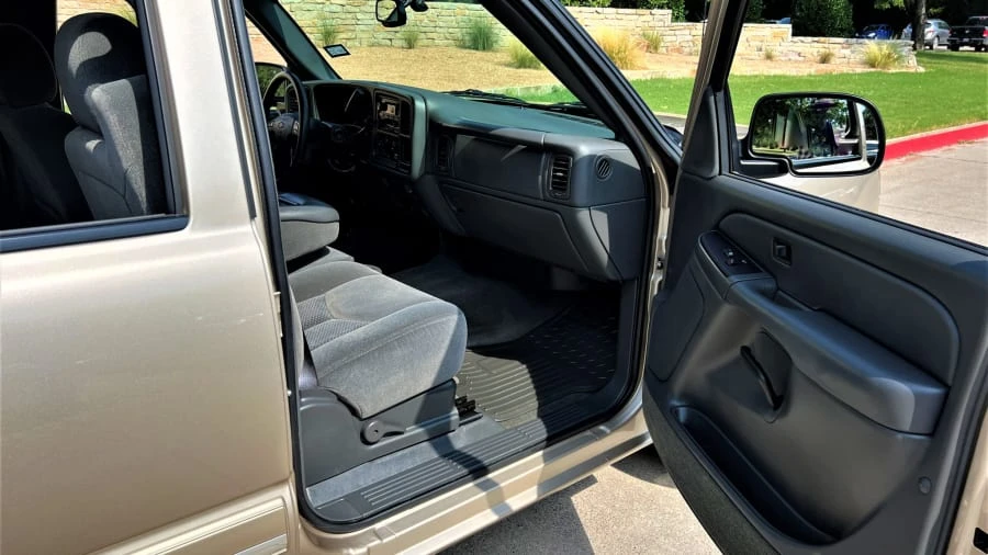 2005 Chevrolet Silverado 1st Gen - Image 6 of 13