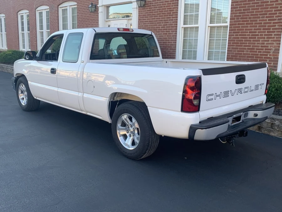 2005 Chevrolet Silverado 1st Gen - Image 3 of 9