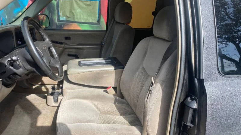 2005 Chevrolet Silverado 1st Gen - Image 4 of 15