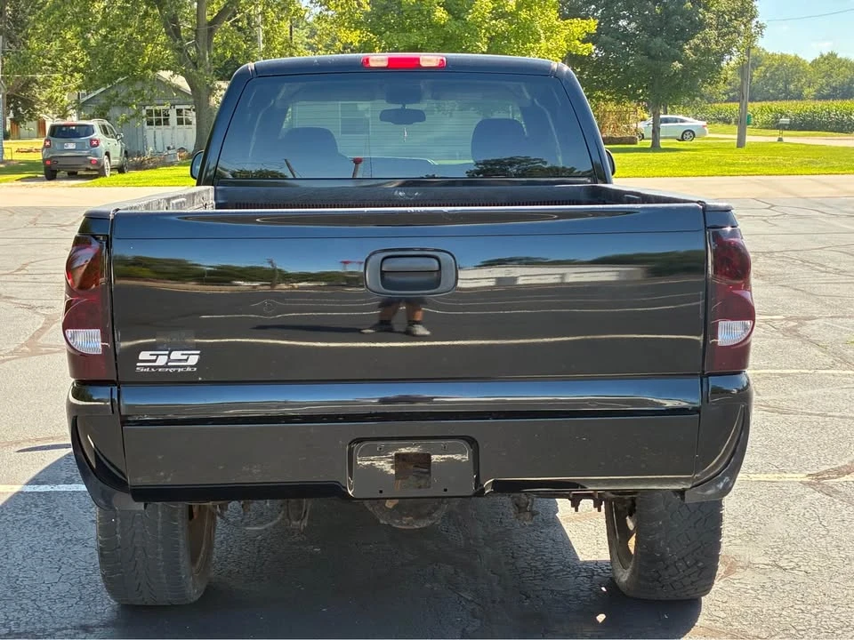 2005 Chevrolet Silverado 1st Gen - Image 4 of 13