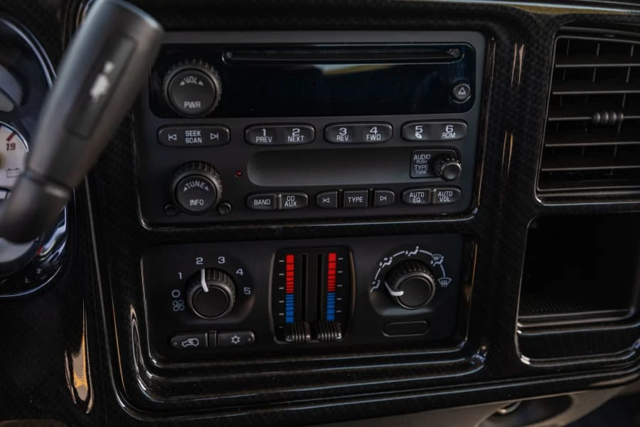 2005 Chevrolet Silverado 1st Gen - Image 24 of 31