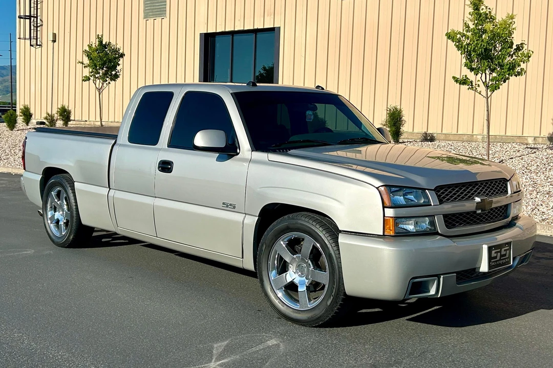 2005 Chevrolet Silverado 1st Gen - Image 2 of 31
