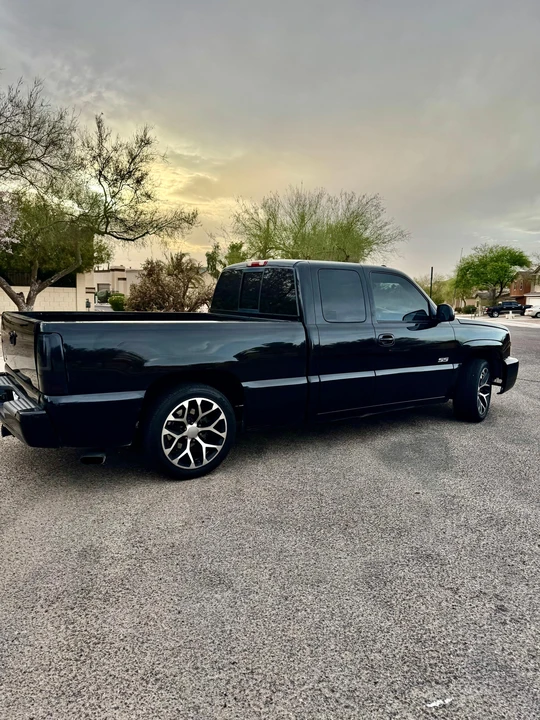 2005 Chevrolet Silverado 1st Gen - Image 18 of 31