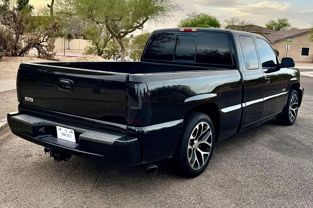 2005 Chevrolet Silverado 1st Gen - Image 4 of 31