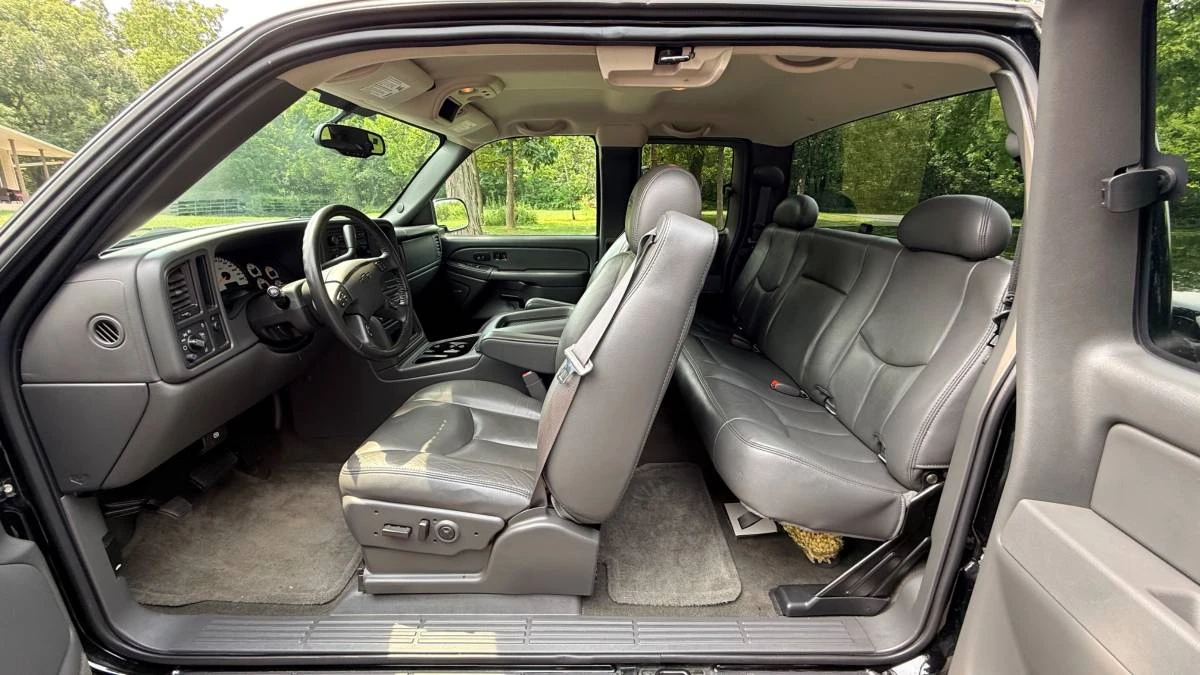 2005 Chevrolet Silverado 1st Gen - Image 11 of 24