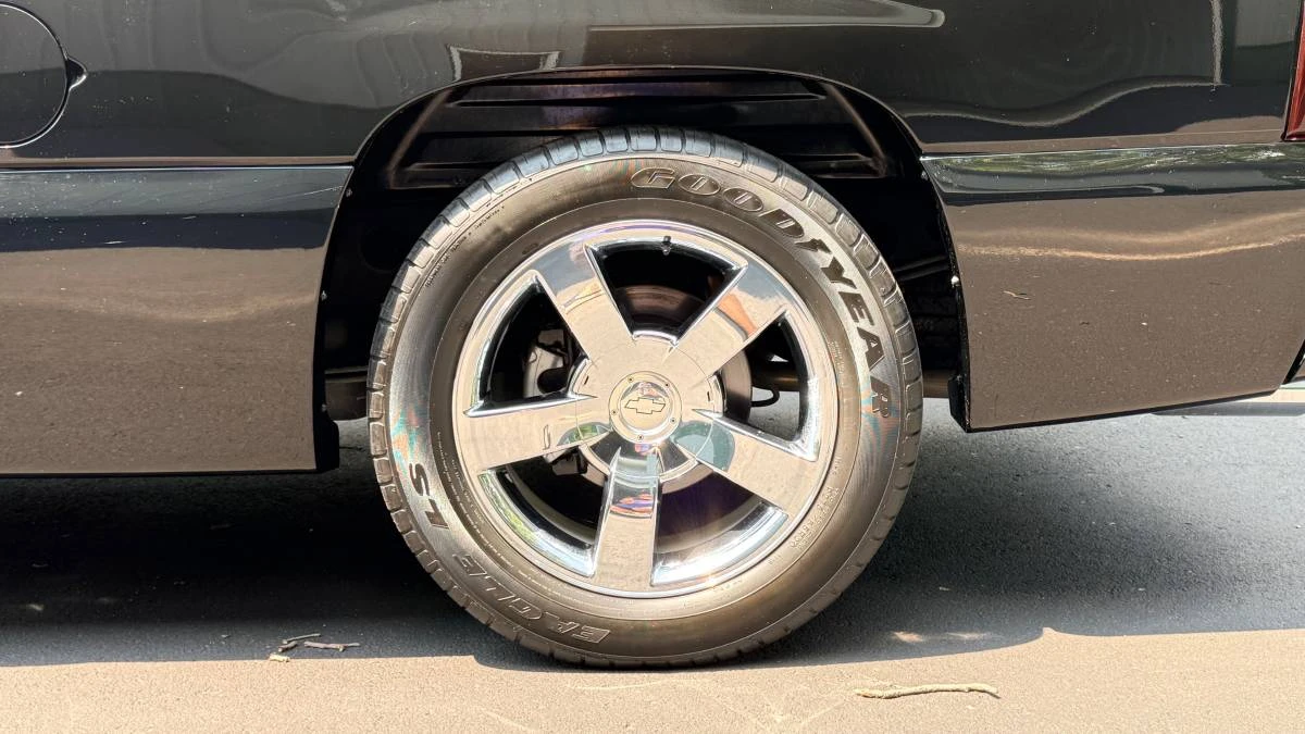 2005 Chevrolet Silverado 1st Gen - Image 18 of 24