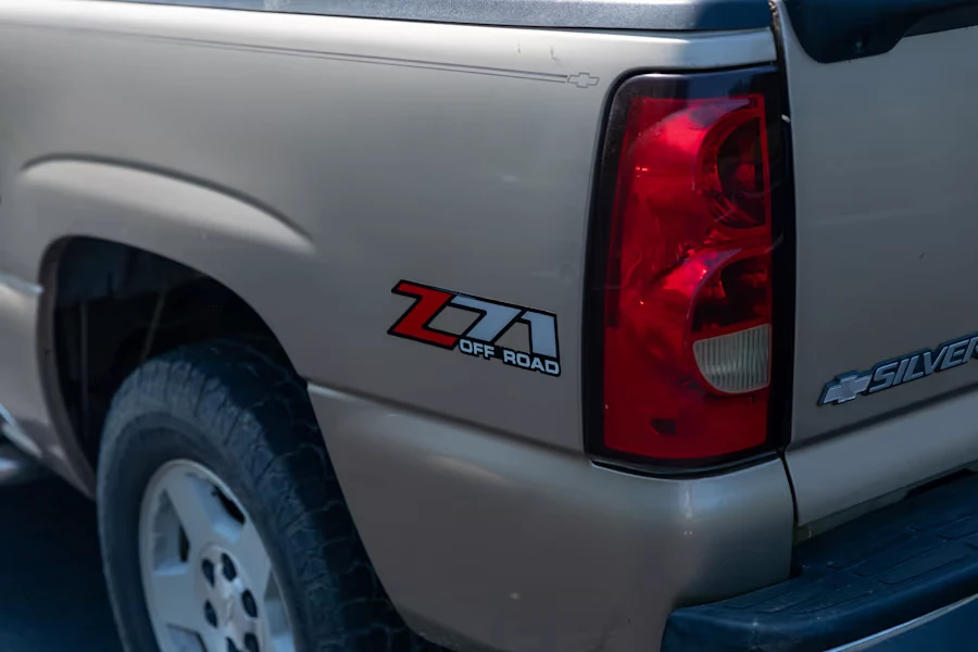 2005 Chevrolet Silverado 1st Gen - Image 14 of 30