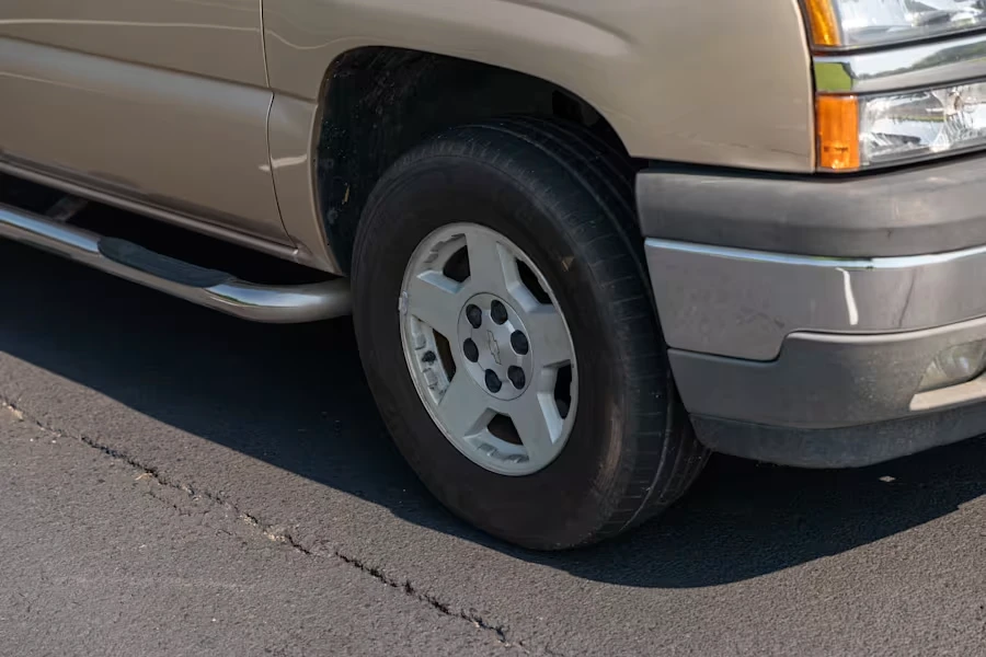2005 Chevrolet Silverado 1st Gen - Image 9 of 30